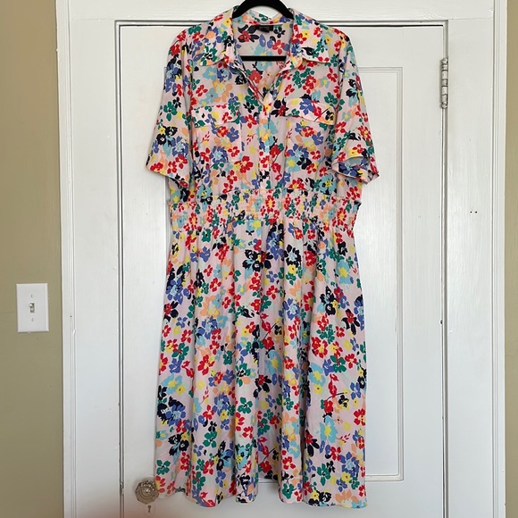Halogen X Atlantic-Pacific Floral Smocked Utility Dress - Picture 2 of 7